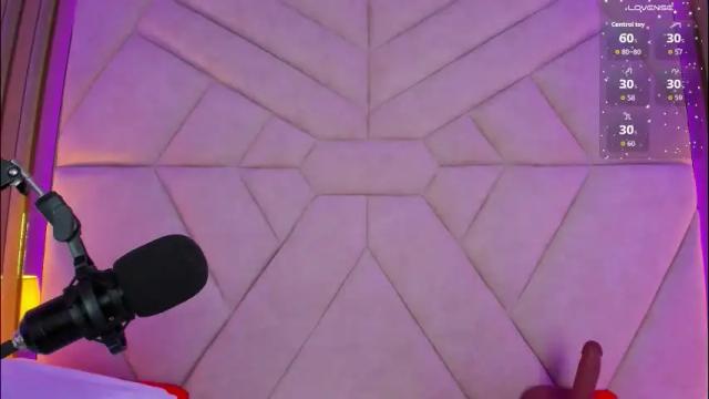 Image 4 of valeriekay_ Stream on Chaturbate on 1 month ago