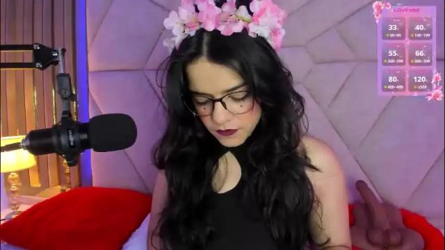 Image 7 of valeriekay_ Stream on Chaturbate on 1 month ago