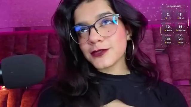 Image 11 of valeriekay_ Stream on Chaturbate on 1 month ago