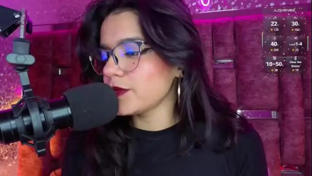 Image 12 of valeriekay_ Stream on Chaturbate on 1 month ago