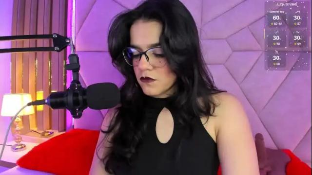 Image 3 of valeriekay_ Stream on Chaturbate on 1 month ago