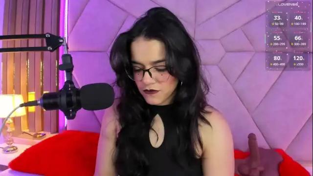 Image 7 of valeriekay_ Stream on Chaturbate on 1 month ago