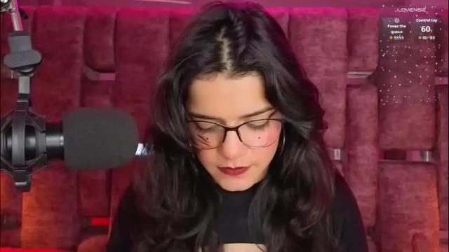 Image 6 of valeriekay_ Stream on Chaturbate on 1 month ago