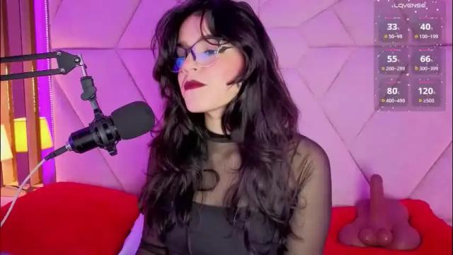 Image 12 of valeriekay_ Stream on Chaturbate on 26 days ago