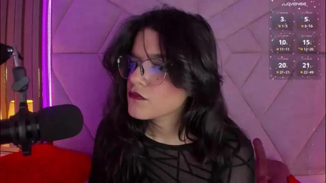 Image 7 of valeriekay_ Stream on Chaturbate on 25 days ago