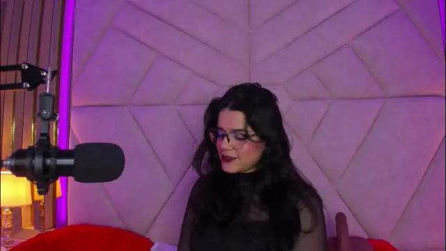 Image 12 of valeriekay_ Stream on Chaturbate on 22 days ago