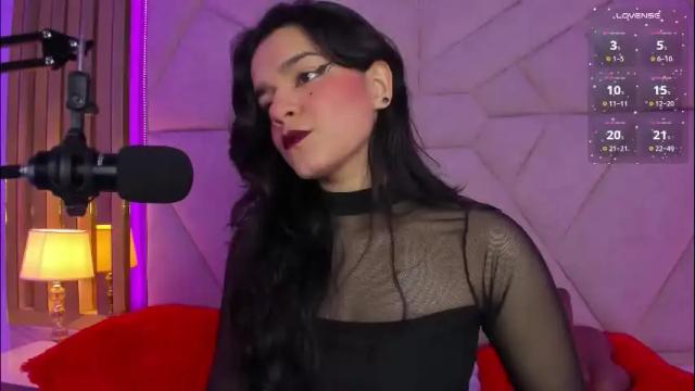 Image 2 of valeriekay_ Stream on Chaturbate on 22 days ago