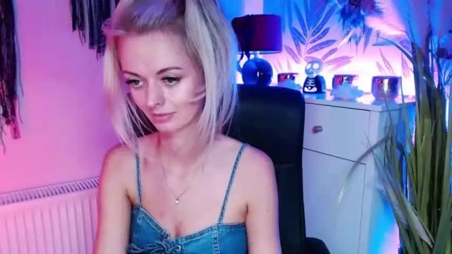 Image 6 of valerieluvsugar Stream on Chaturbate on 16 months ago