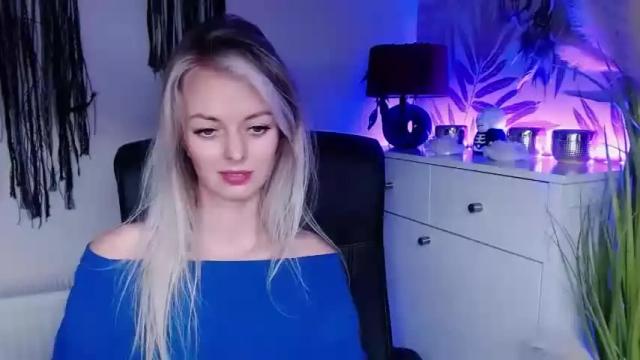 Image 10 of valerieluvsugar Stream on Chaturbate on 16 months ago