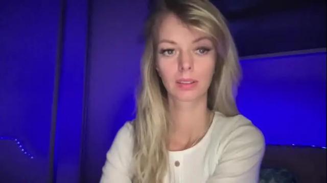 Image 3 of valerieluvsugar Stream on Chaturbate on 3 months ago
