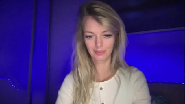 Image 6 of valerieluvsugar Stream on Chaturbate on 3 months ago