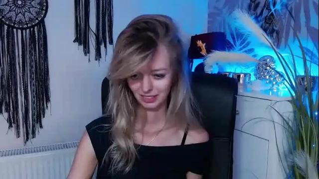 Image 6 of valerieluvsugar Stream on Chaturbate on 1 month ago