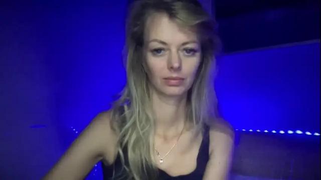Image 3 of valerieluvsugar Stream on Chaturbate on 10 days ago