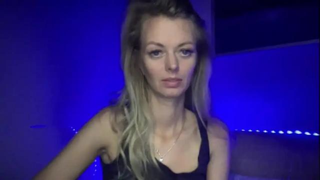 Image 4 of valerieluvsugar Stream on Chaturbate on 10 days ago