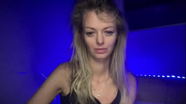 Image 7 of valerieluvsugar Stream on Chaturbate on 10 days ago