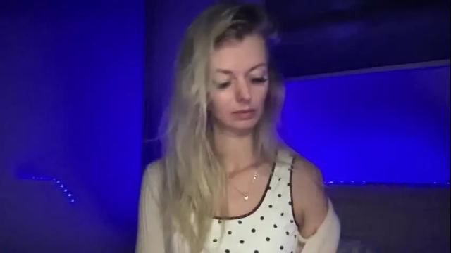 Image 2 of valerieluvsugar Stream on Chaturbate on 1 month ago