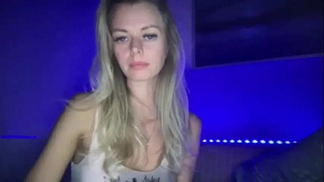 Image 10 of valerieluvsugar Stream on Chaturbate on 1 month ago