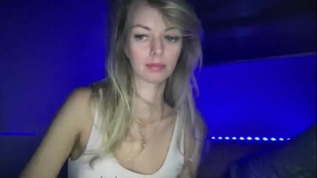 Image 12 of valerieluvsugar Stream on Chaturbate on 1 month ago