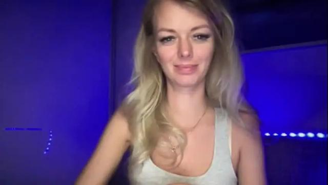 Image 10 of valerieluvsugar Stream on Chaturbate on 29 days ago