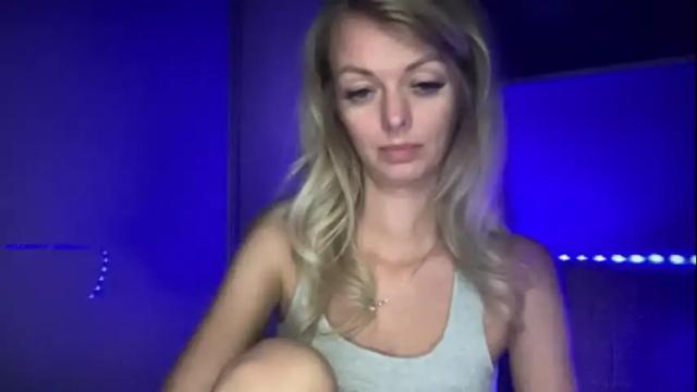Image 11 of valerieluvsugar Stream on Chaturbate on 29 days ago