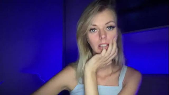 Image 12 of valerieluvsugar Stream on Chaturbate on 28 days ago