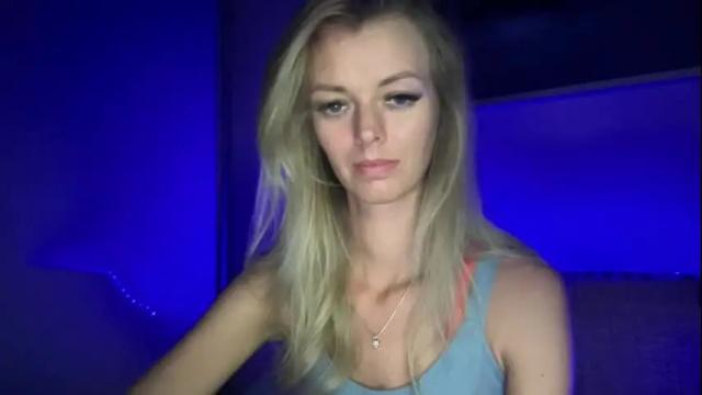Image 4 of valerieluvsugar Stream on Chaturbate on 28 days ago