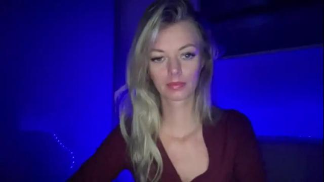 Image 3 of valerieluvsugar Stream on Chaturbate on 5 months ago