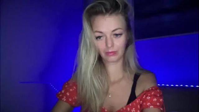 Image 7 of valerieluvsugar Stream on Chaturbate on 4 months ago
