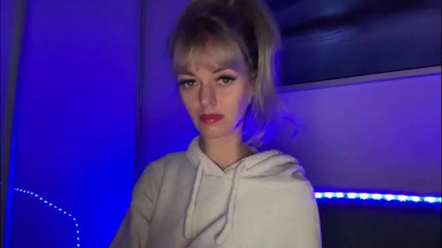 Image 7 of valerieluvsugar Stream on Chaturbate on 1 month ago