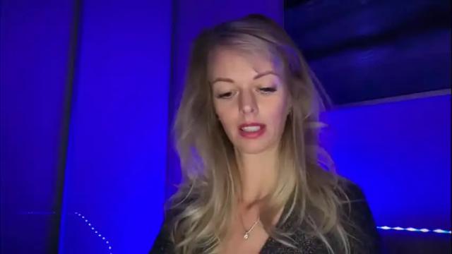 Image 11 of valerieluvsugar Stream on Chaturbate on 16 days ago