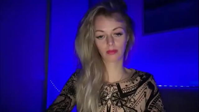 Image 4 of valerieluvsugar Stream on Chaturbate on 8 days ago