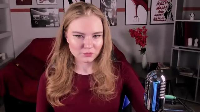 Image 11 of valerieviolette Stream on Chaturbate on 15 months ago