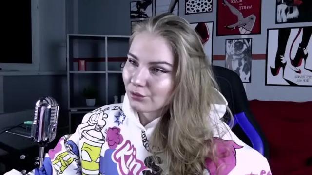 Image 6 of valerieviolette Stream on Chaturbate on 13 months ago