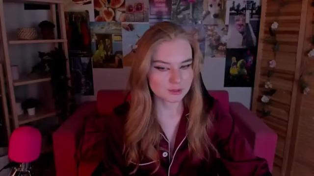 Image 2 of valerieviolette Stream on Chaturbate on 12 months ago