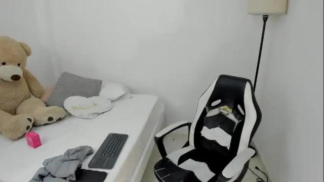 Image 8 of valerihouse Stream on Chaturbate on 1 month ago