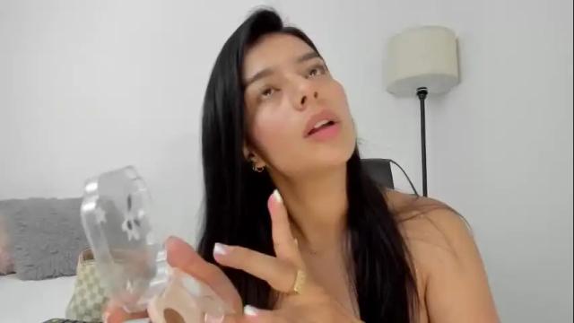 Image 10 of valerihouse Stream on Chaturbate on 1 month ago