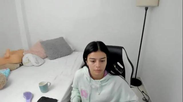 Image 2 of valerihouse Stream on Chaturbate on 1 month ago