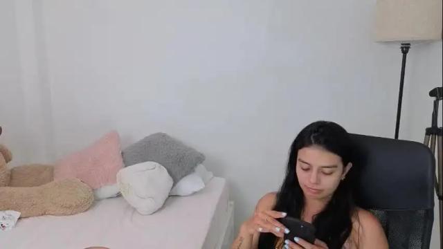 Image 3 of valerihouse Stream on Chaturbate on 17 days ago
