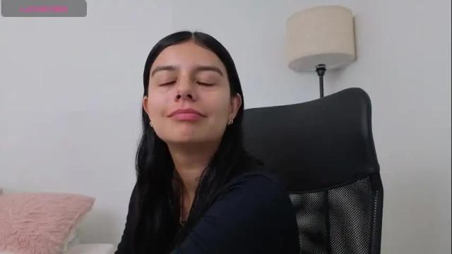 Image 2 of valerihouse Stream on Chaturbate on 11 days ago