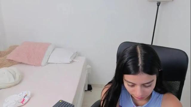 Image 4 of valerihouse Stream on Chaturbate on 9 days ago