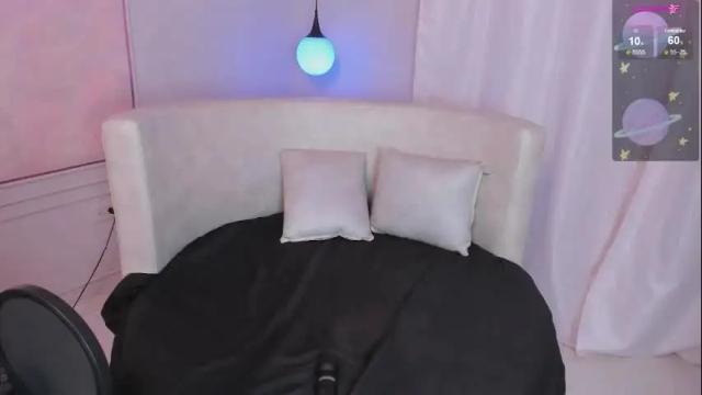 Image 6 of valeriia_moon Stream on Chaturbate on 1 month ago