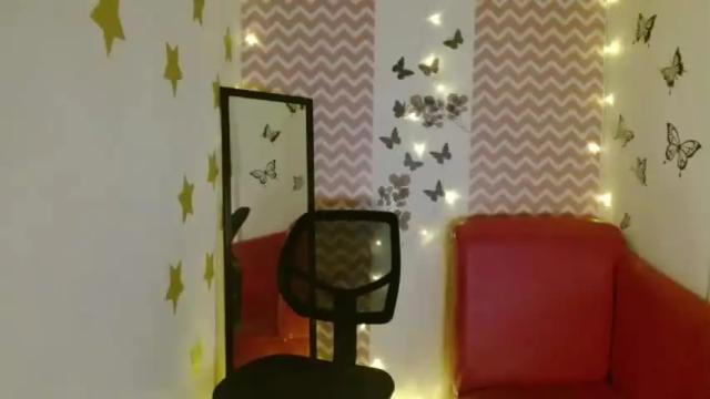 Image 2 of valerith_lang Stream on Chaturbate on 14 months ago