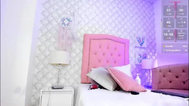 Image 3 of valerith_vega Stream on Chaturbate on 3 months ago