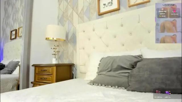 Image 7 of valerith_vega Stream on Chaturbate on 22 days ago