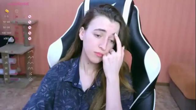 Image 6 of valeritiio Stream on Chaturbate on 1 month ago