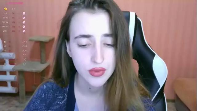 Image 2 of valeritiio Stream on Chaturbate on 13 days ago