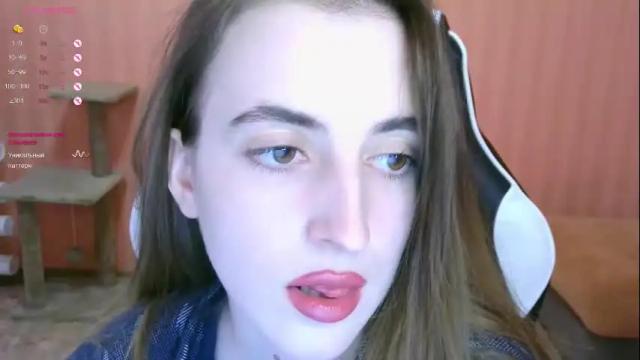 Image 4 of valeritiio Stream on Chaturbate on 13 days ago