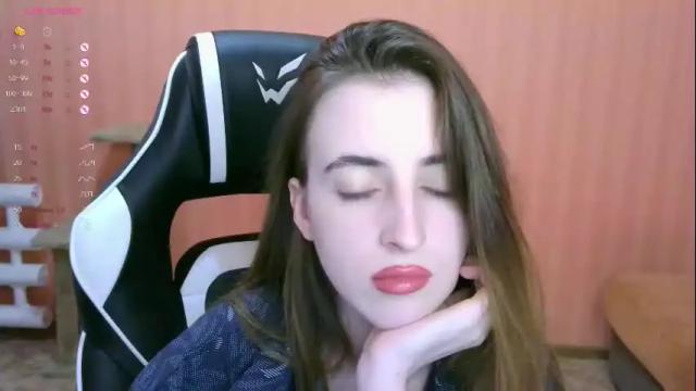 Image 7 of valeritiio Stream on Chaturbate on 13 days ago