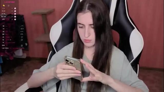 Image 11 of valeritiio Stream on Chaturbate on 2 months ago