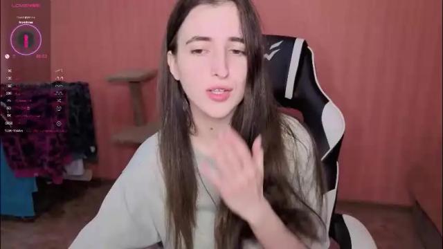 Image 3 of valeritiio Stream on Chaturbate on 2 months ago